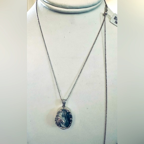 Genuine White Buffalo Gemstone Eagle Pendant in SS on 24" SS Chain Necklace NWT - Picture 2 of 11